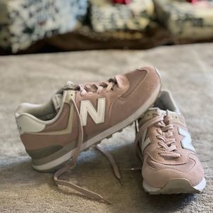 New Balance Pink Classic 574